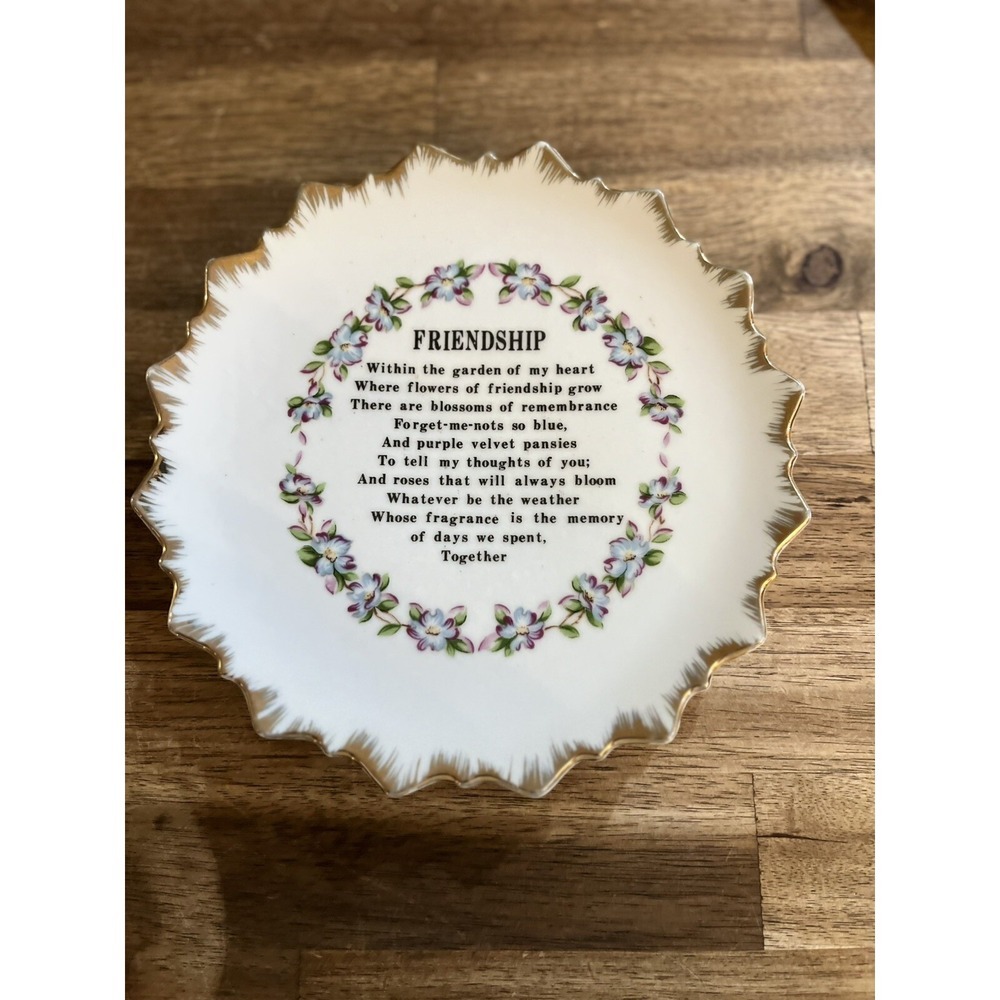 Vintage "Frienship" Kitchen Home Wall Plate Poem Floral Gold Trim Retro Decor 7"